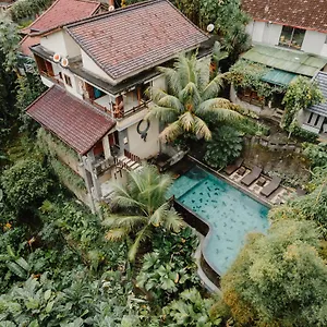 The Iyang Hotel